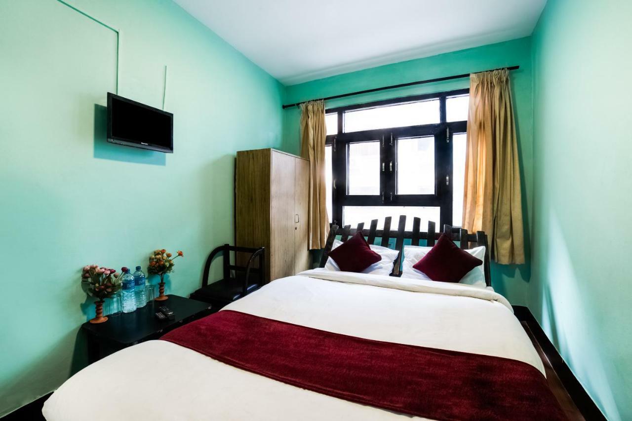 Hotel Kuti - Katmandu Dış mekan fotoğraf